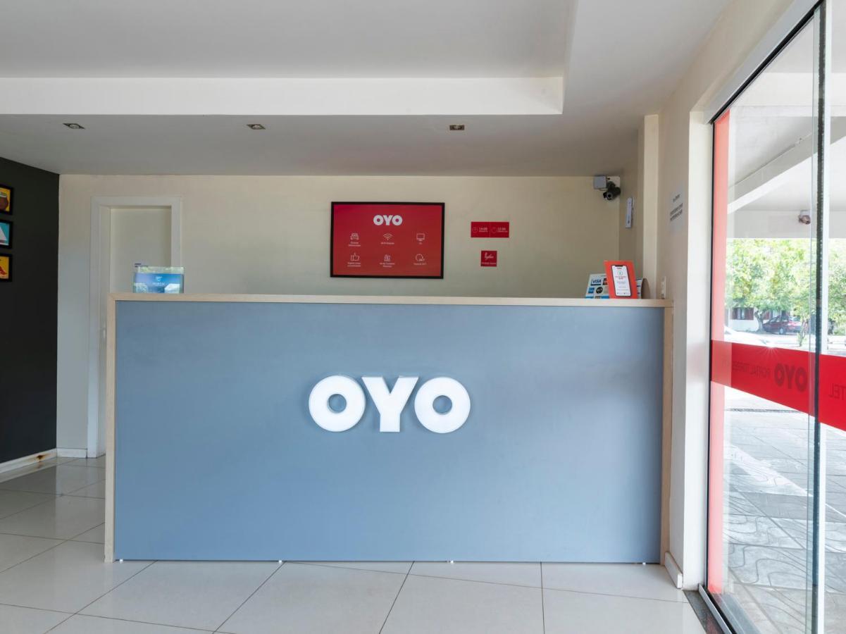 Oyo Portal Torres Hotel باسو دي توريس المظهر الخارجي الصورة